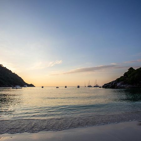 Ban Raya Resort And Spa 拉查亚伊岛 外观 照片