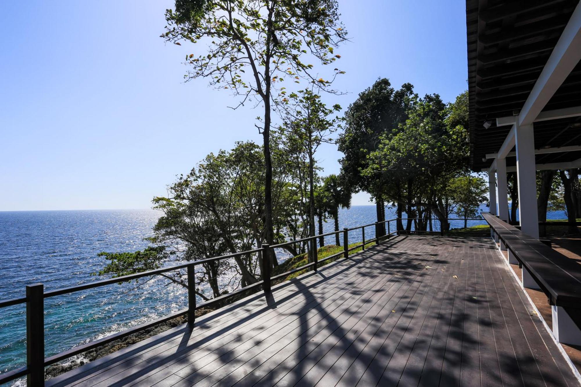 Ban Raya Resort And Spa 拉查亚伊岛 外观 照片