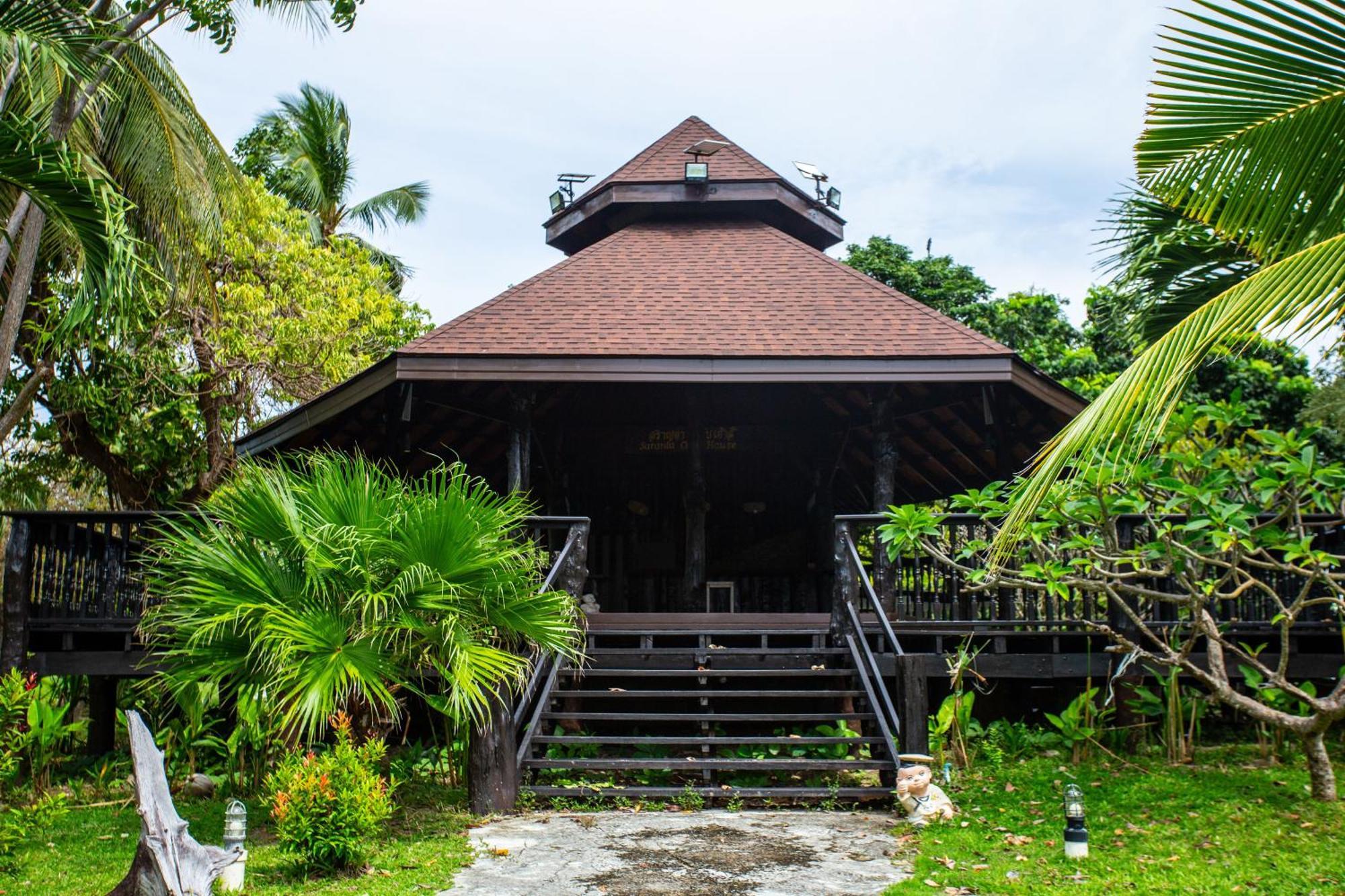 Ban Raya Resort And Spa 拉查亚伊岛 外观 照片