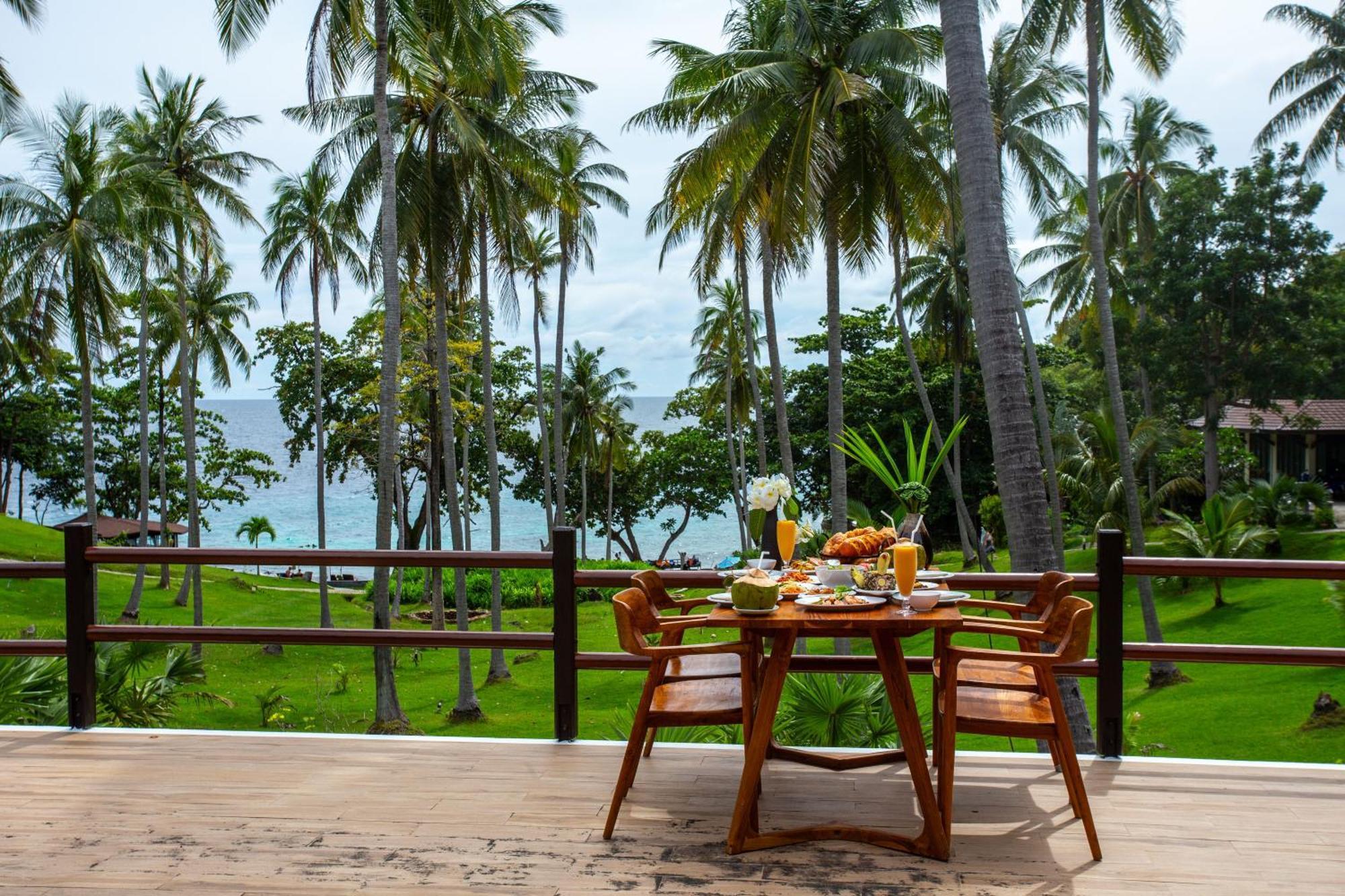 Ban Raya Resort And Spa 拉查亚伊岛 外观 照片