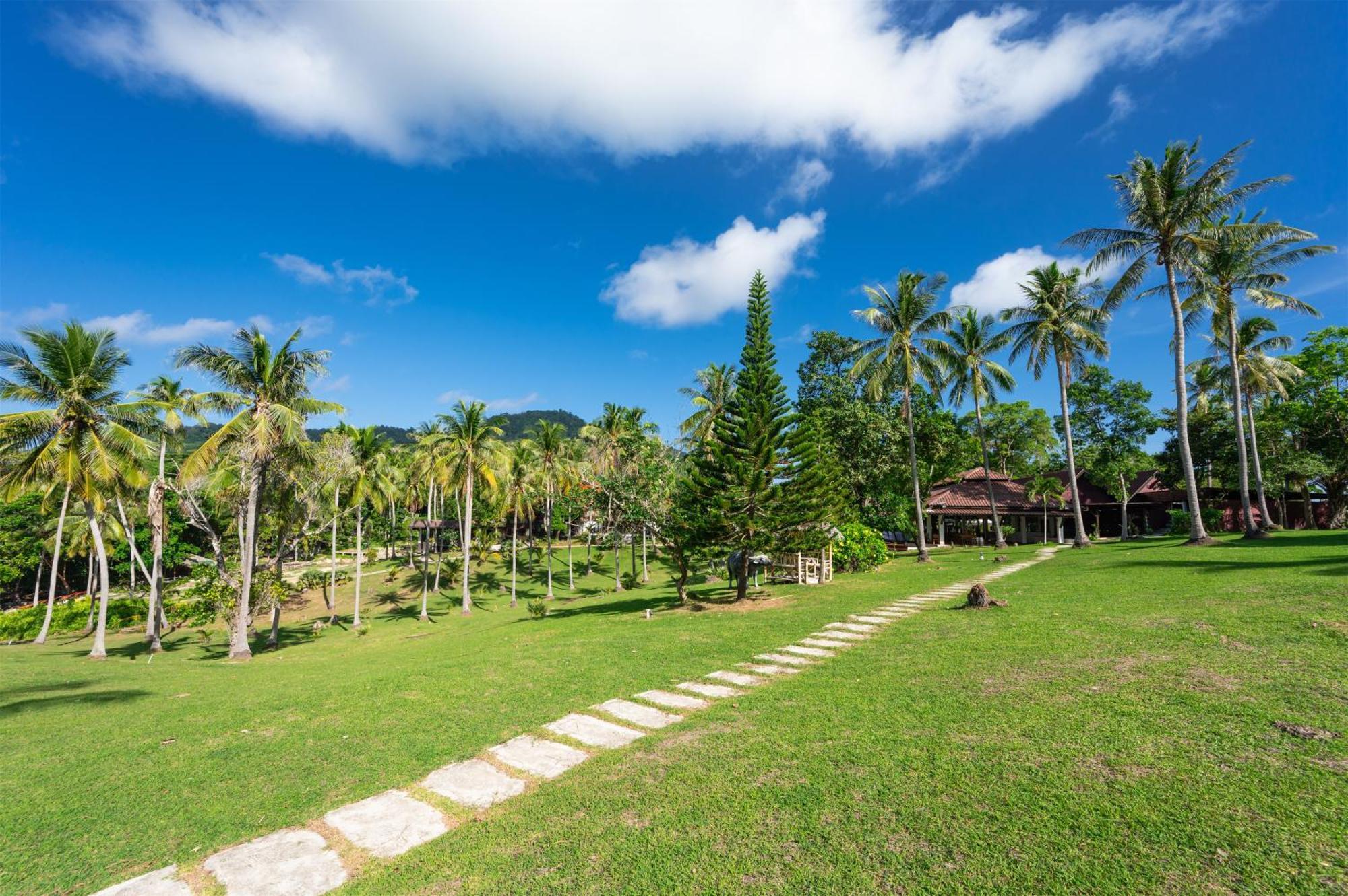Ban Raya Resort And Spa 拉查亚伊岛 外观 照片